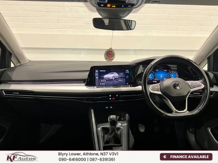 2022 Volkswagen Golf 2022 Volkswagen Golf Life 2.0TDI 6 Speed Manual 115bhp 5dr - 222 Reg €24,995 thumbnail