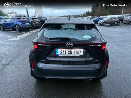 2024 Toyota Yaris Cross YARIS CROSS LUNA €29,450 thumbnail