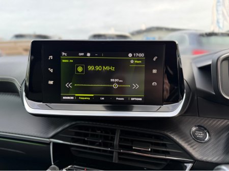 2020 Peugeot 208 - thumbnail 22