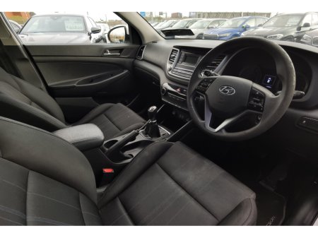 2016 Hyundai Tucson 1.7 CRDI DIESEL **BRAND NEW CLUTCH** - FINANCE AVAILABLE - CALL US TODAY ON 01 492 6566 OR 087-092 5525 €9,950 thumbnail