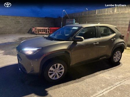 2025 Toyota Yaris Cross - thumbnail 6