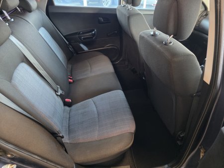 2011 Kia Ceed CEE'D 1.6 CRDI 2 ECODYNAMICS 8 89BHP 5 1 1.6CRDI 5DR €4,950 thumbnail