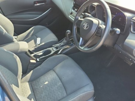 2020 Toyota Corolla - thumbnail 5