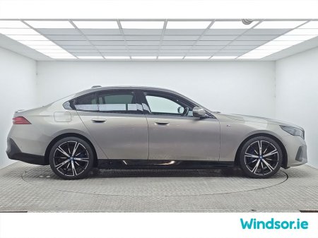 2025 BMW i5 I5 Edrive40 M Sport Pro*Stunning car with a massive specification* €68,995 thumbnail