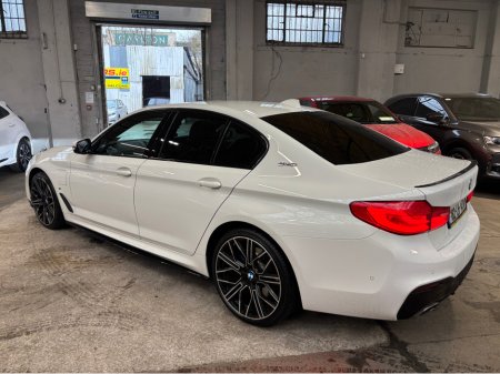 2018 BMW 5 Series - thumbnail 3