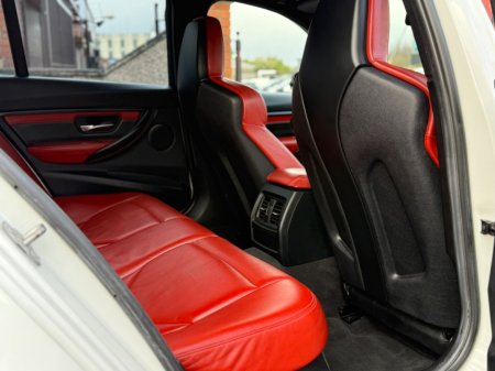 2014 BMW M3 - thumbnail 23