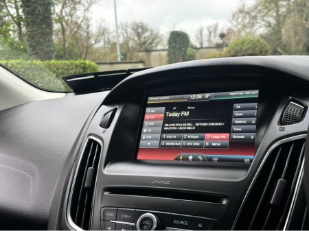 2016 Ford Focus TITANIUM 1.5 TD 95PS 6SPEED 4DR €12,900 thumbnail