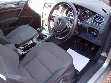 2019 Volkswagen Golf - thumbnail 10