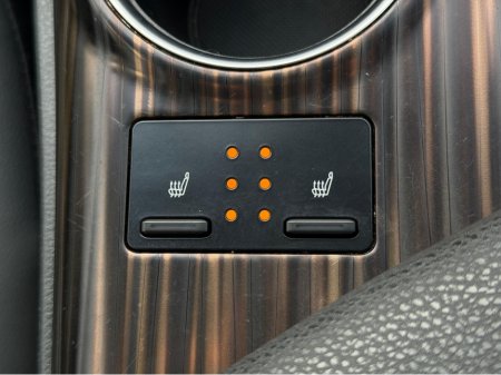 2020 Toyota Camry TOYOTA CAMRY G SPEC- LEATHER PACK 2.5 HYBRID €24,950 thumbnail