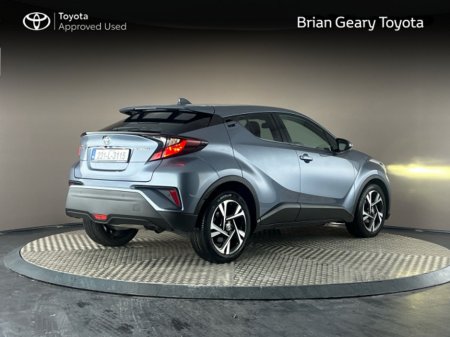2023 Toyota C-HR HYBRID SPORT €29,950