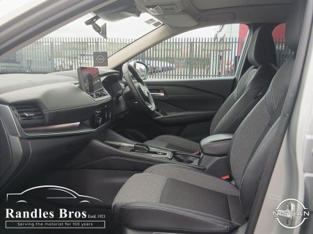 2025 Nissan Qashqai - thumbnail 11