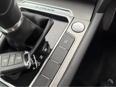 2020 Volkswagen Passat ALLTRACK - 4WD - 2.0L DIESEL - AUTO - 12M WARRANTY - CAR: 1710 €31,950 thumbnail