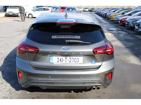 2024 Ford Focus - thumbnail 4