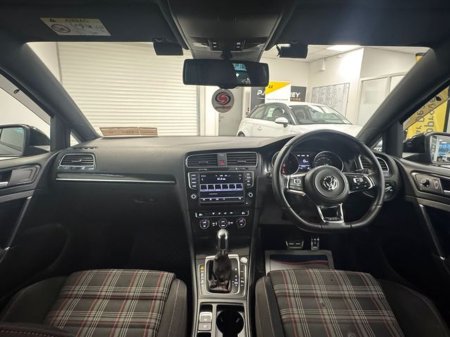 2016 Volkswagen Golf 2.0TSI DSG 5DR 220HP GTI €18,850 thumbnail