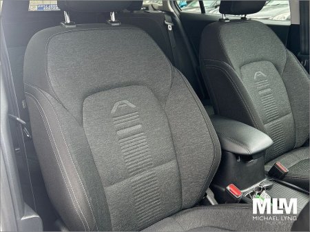 2022 Ford Focus 1.0T EcoBoost Hybrid 125PS Active €22,950 thumbnail