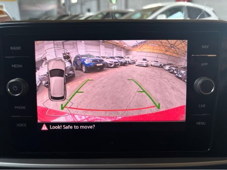 2024 Volkswagen T-Roc - thumbnail 11