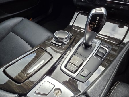 2014 BMW 5 Series - thumbnail 18