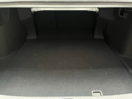 2020 Toyota Camry - thumbnail 8