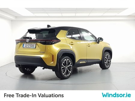 2022 Toyota Yaris Cross - thumbnail 2