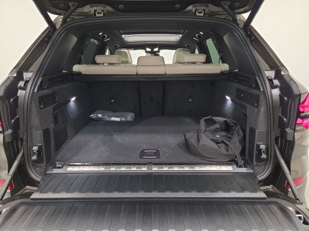 2026 BMW X5 xDrive50e M Sport thumbnail