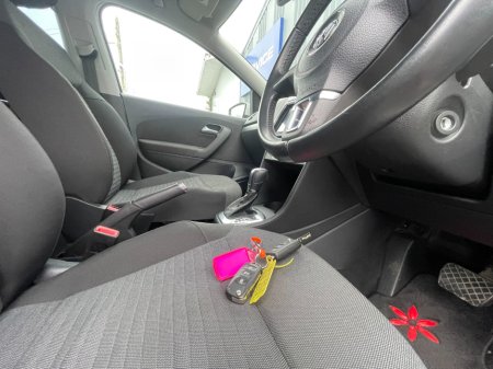 2014 Volkswagen Polo - thumbnail 18