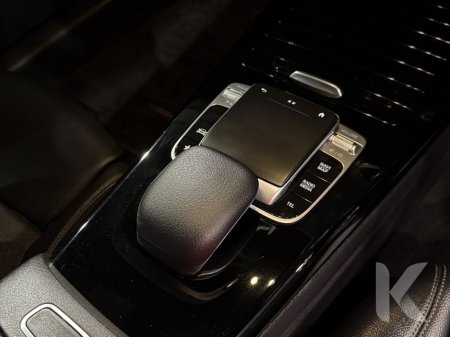 2020 Mercedes-Benz A Class 1.4 AUTOMATIC - A180 SALOON - ALLOY WHEELS - MULTI FUNCTION STEERING WHEEL - CRUISE CONTROL - REVERSE CAMERA €27,950 thumbnail