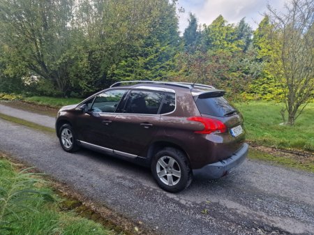 2014 Peugeot 2008 1.2  5DR AUTO €9,899