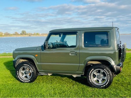 2022 Suzuki Jimny - thumbnail 14