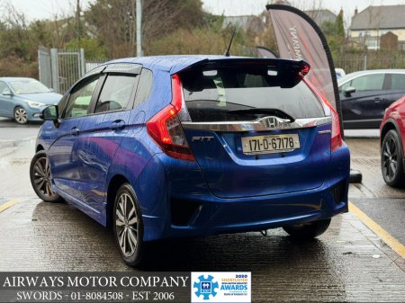 2017 Honda Fit 1.5 HYBRID RS AUTO €11,950 thumbnail