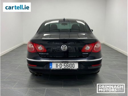 2011 Volkswagen Passat - thumbnail 4