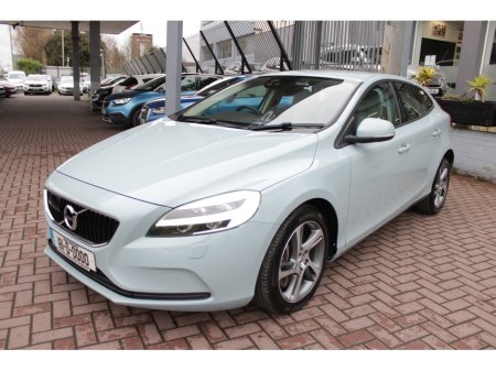 2018 Volvo V40 - thumbnail 8