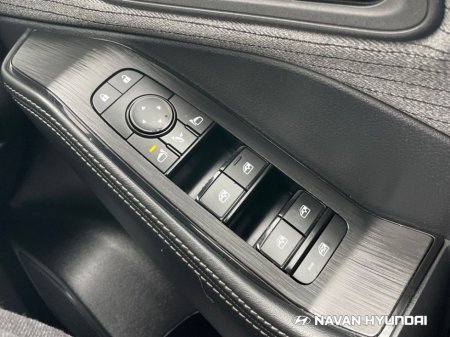 2025 Nissan X-Trail ePOWER SV PREMIUM 7 Seater €51,950 thumbnail