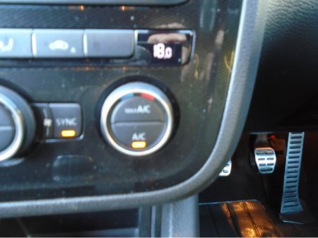 2017 Volkswagen Scirocco - thumbnail 30