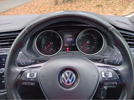 2019 Volkswagen Tiguan - thumbnail 31