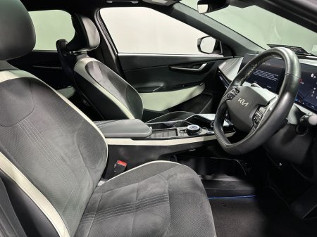 2022 Kia EV6 - thumbnail 11