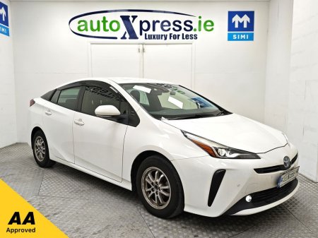 2021 Toyota Prius S 1.8 Hybrid Automatic, Reversing camera €20,995