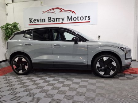 2024 Volvo EX30 - view 4