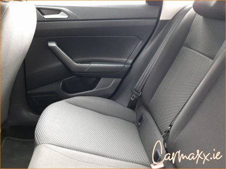 2019 Volkswagen Polo - thumbnail 19