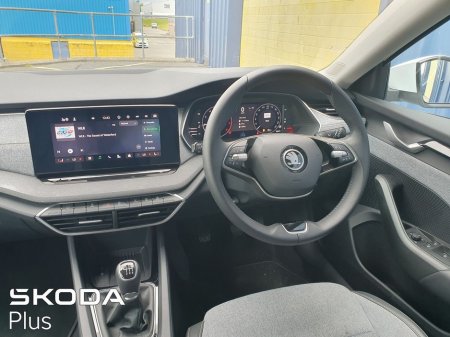 2025 Skoda Octavia Combi 2.0TDi 115BHP - Ex Demo (From €132 per week) €37,995