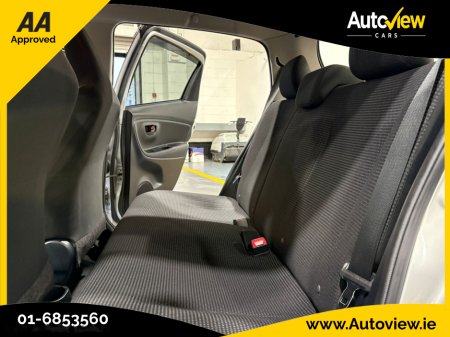 2019 Toyota Vitz /Yaris 1.5 Self-Charging Hybrid Automatic. AA APPROVED // FINANCE & NATIONWIDE DELIVERY AVAILABLE // SIMI DEALER €12,995 thumbnail