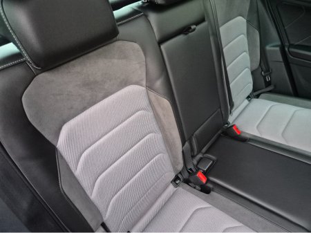 2020 Volkswagen Tiguan R-LINE TECH TDI S- DSG €33,950 thumbnail