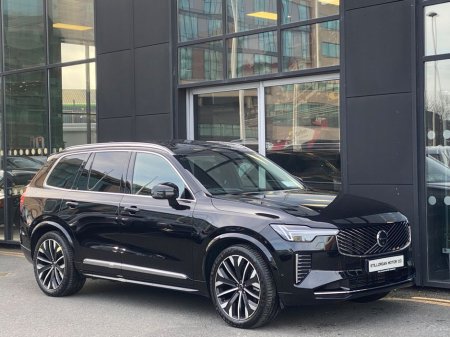 2025 Volvo XC90 - thumbnail 3