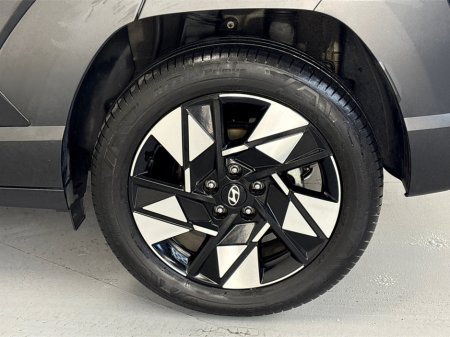 2024 Hyundai Kona ELEGANCE 48KWH**DIGITAL DASH**TOUCH SCREEN MEDIA**APPLE CAR PLAY**DUAL CLIMATE**MULTIFUNCTIONAL STEERING WHEEL**CRUISE CONTROL**HEATED SEATS**HEATED STEERING WHEEL**REVERSE CAMERA**PARKING SENSORS** €31,995 thumbnail