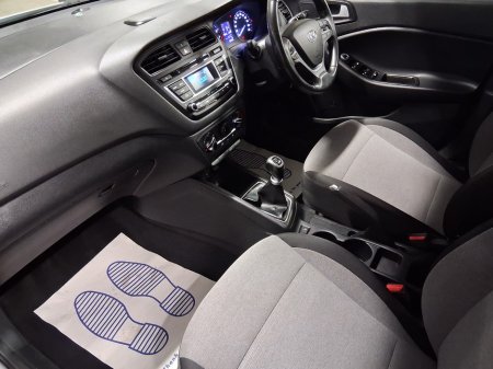 2016 Hyundai i20 - thumbnail 2