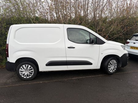 2022 Peugeot Partner - photo 2