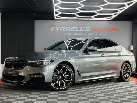 2017 BMW 5 Series - thumbnail 4