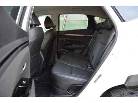 2024 Hyundai Tucson Executive 1.6 HEV Auto, Side Steps €38,995 thumbnail