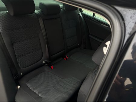 2013 Volkswagen Jetta 1.6 TDI LIMITED EDITION BLUEMOTION 105PS 4DR €6,750 thumbnail