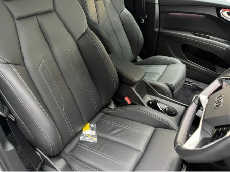 2024 Audi Q4 e-tron - thumbnail 9