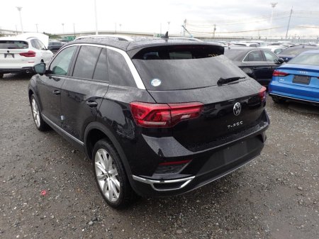 2021 Volkswagen T-Roc 212 2.0 TDI SPORT LEATHER SEATS €26,950 thumbnail